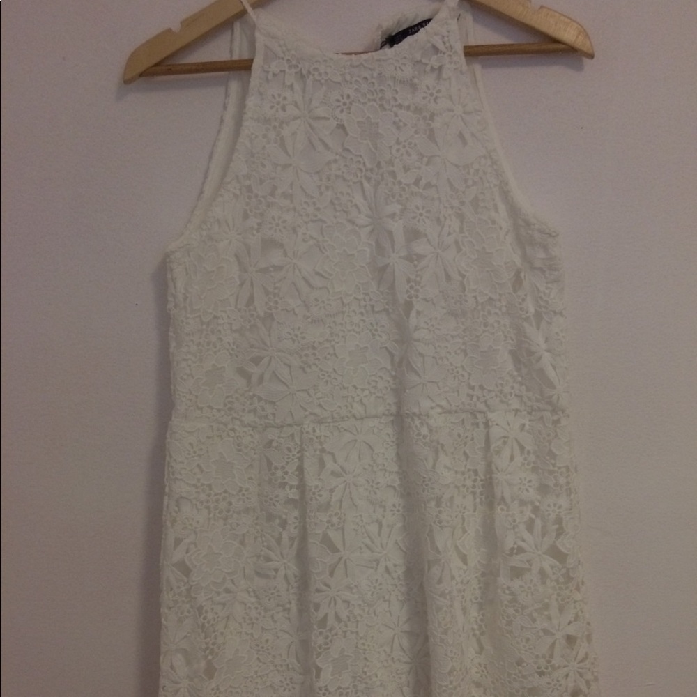 New Zara vintage white lace dress- medium